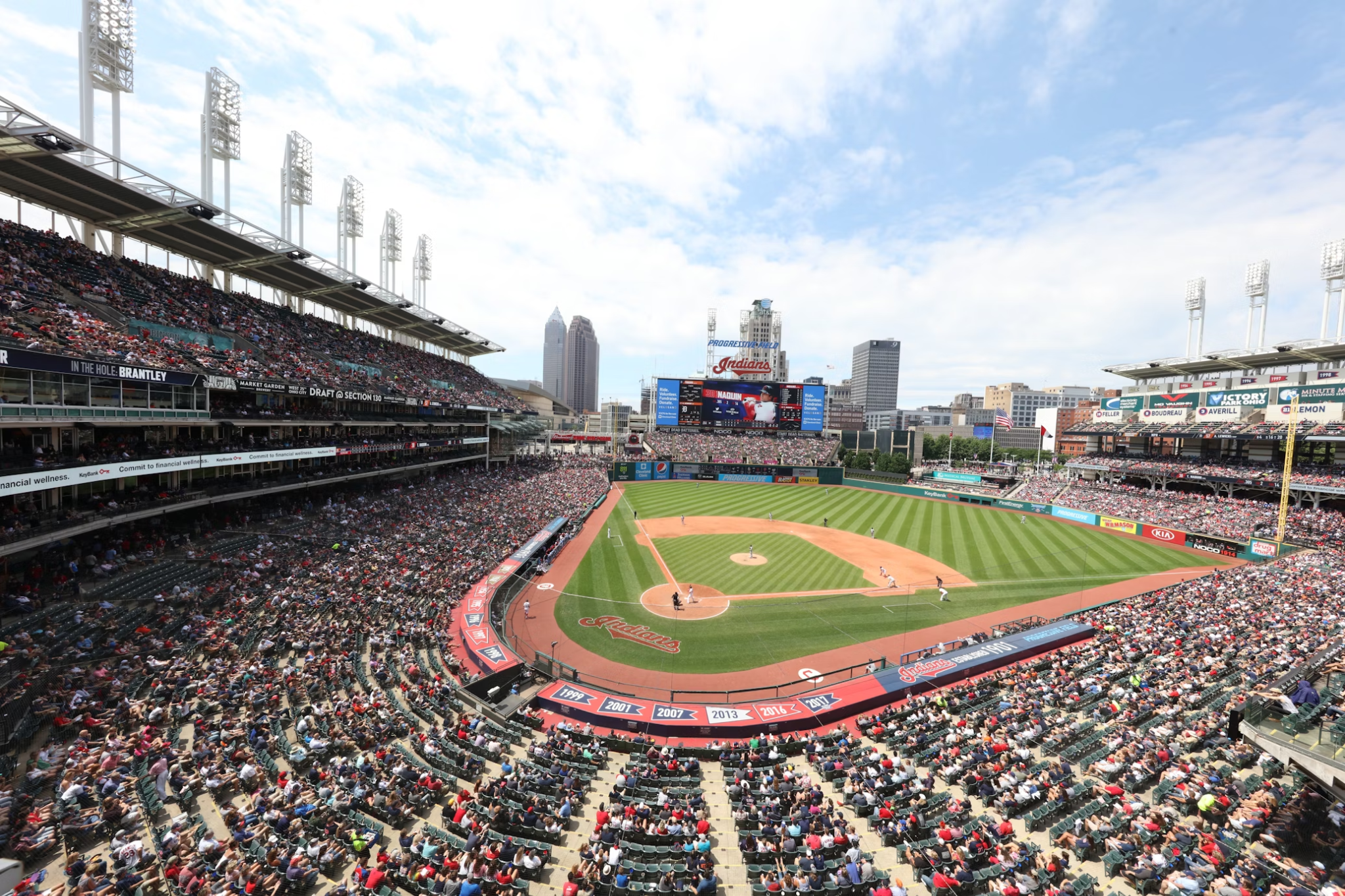 The Impact of Smart Stadiums on Fan Engagement and Revenue Growth